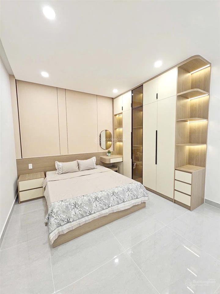 Nhà đẹp 5 tầng gần hẻm xe hơi đường âu dương lân  dương bá trạc quận 8