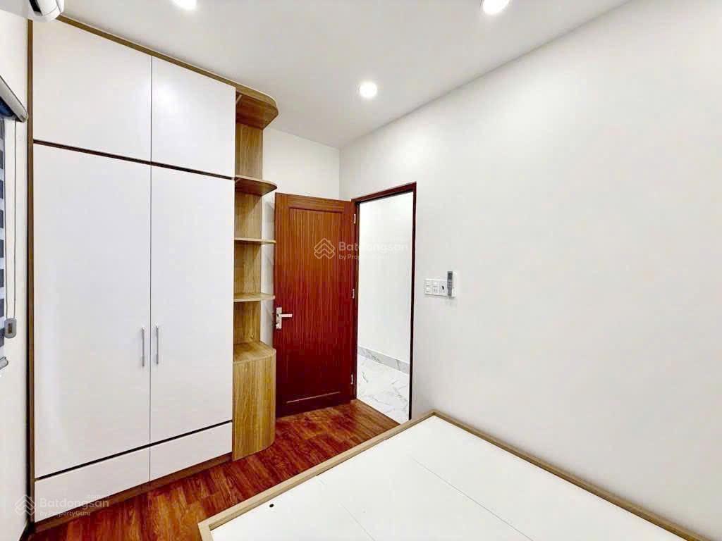 Nhà 2 tầng quận 8 (60m2) mặt tiền dương bá trạc  gần cầu nguyễn văn cừ
