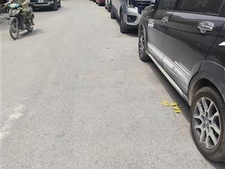 Bán gấp mảnh đất phố thạch bàn ô tô tránh dt 50m mt4.5m giá nhỉnh 8tỷ