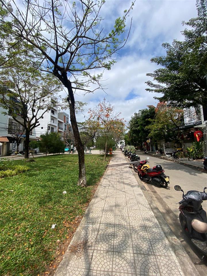 Cho thuê nhà 3 tầng an thượng 22, đối diện công viên