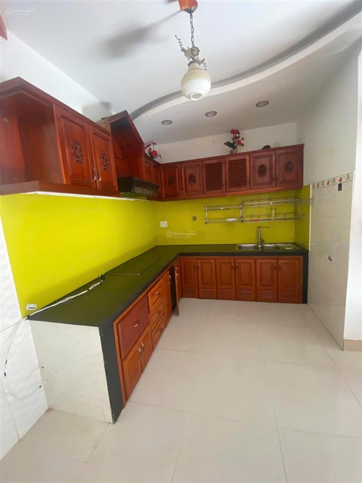 Cho thuê nhà 3 tầng an thượng 22, đối diện công viên