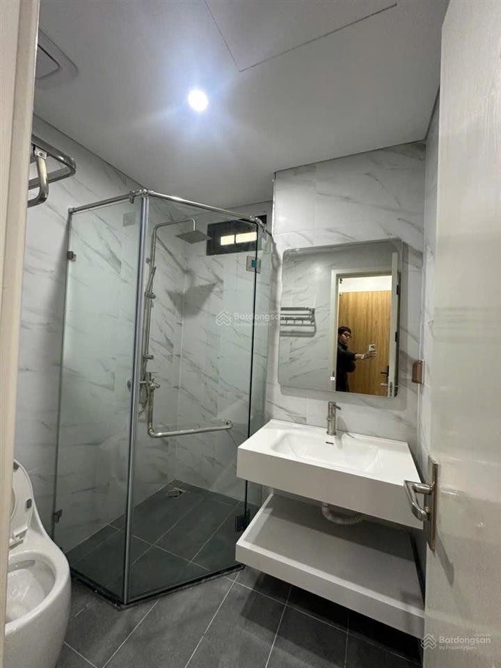 Chính chủ cho thuê ccmn mới tinh 100% gần phố nguyễn du, lê duẩn, đống đa, full đồ, máy giặt riêng