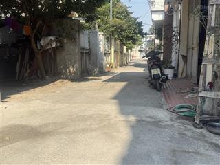 67m cách hạ, nam sơn. đường trước nhà 5m. giá 2 tỷ