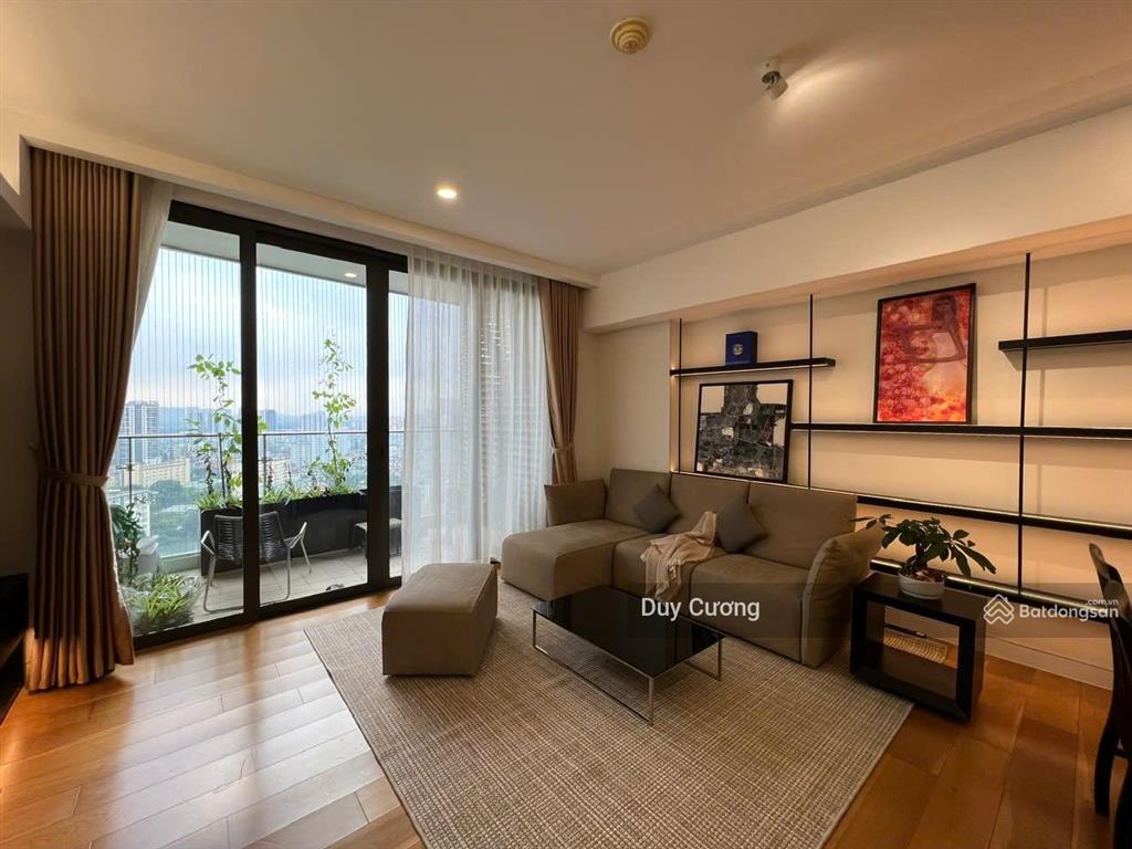 Cho thuê 3 phòng ngủ, 128m2, tháp đông, tầng 23 indochina plaza xuân thủy, iph