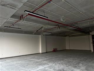 Siêu phẩm toà văn phòng 10 tầng phố chu huy mân long biên dt 120m2 mt 9,5m kd 2tỷ/năm giá chỉ 50tỷ