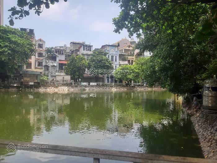 Chính chủ bán nhà 80 m2 giá hơn 10 tỷ ô tô ngũ trông nhà .ngọc hồi nhà 2 mặt .nhà ven hồ rất đẹp