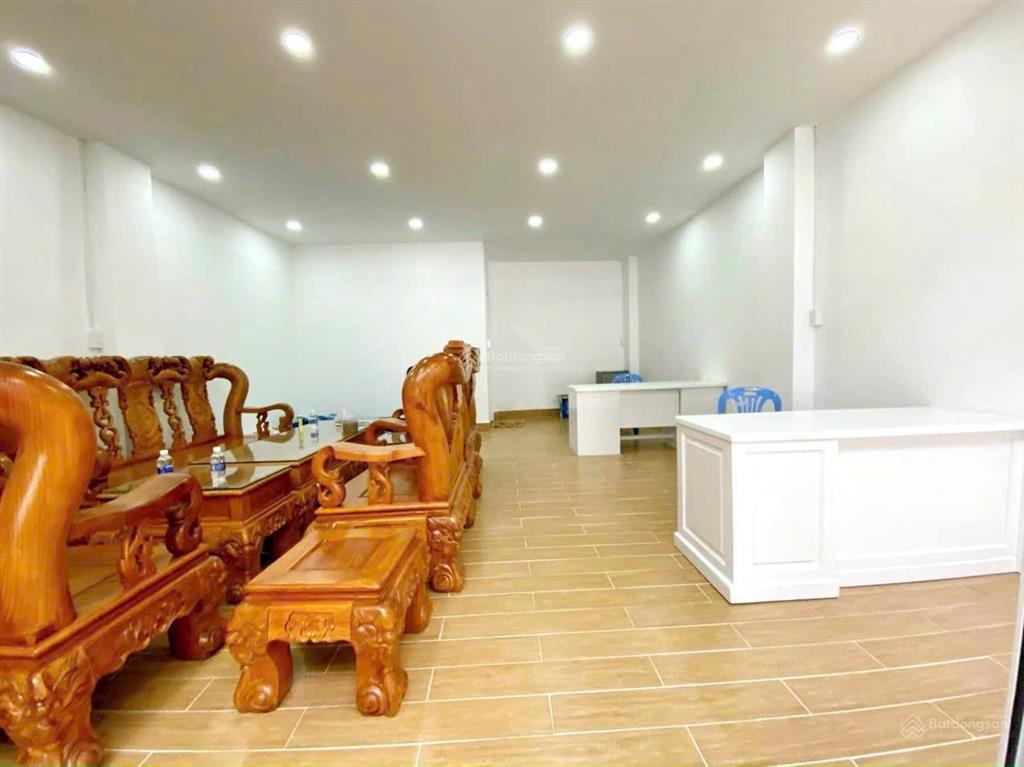 Bán nhà mặt tiền huỳnh tấn phát  dt khủng 6x31m  vị trí đắc địa kd đa ngành  kế bên trường thcs