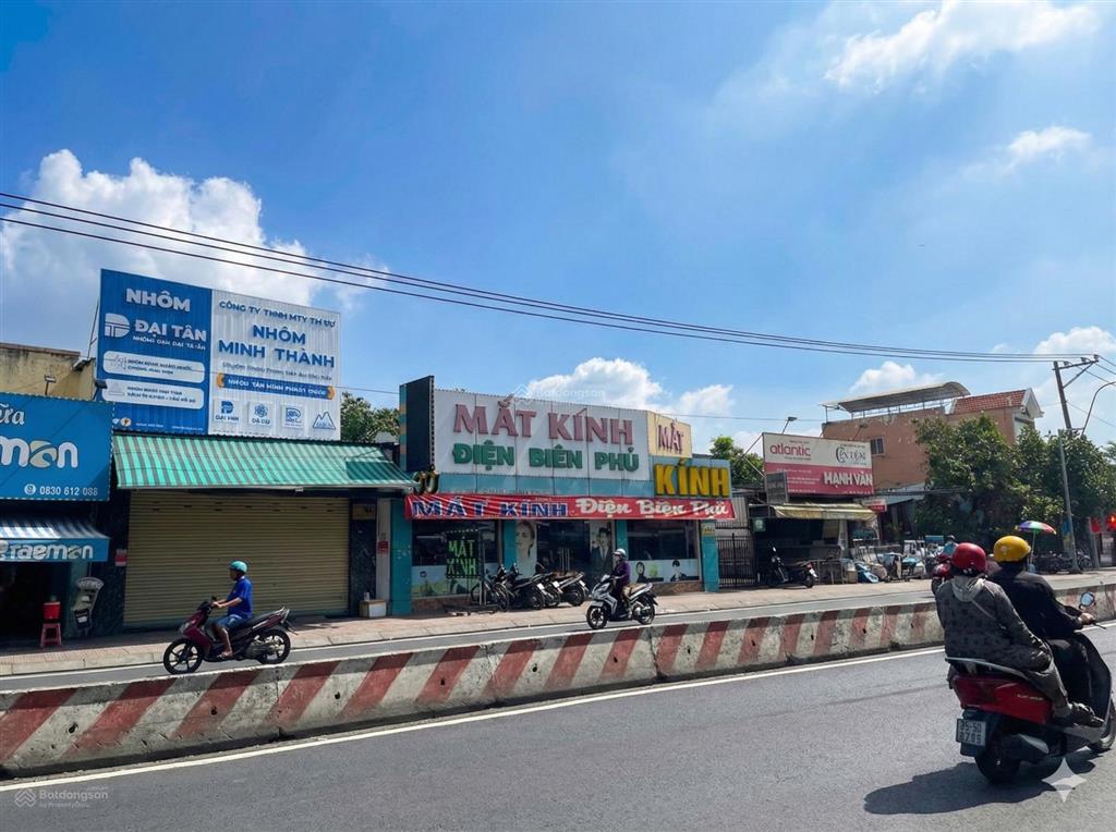 Bán nhà mặt tiền huỳnh tấn phát  dt khủng 6x31m  vị trí đắc địa kd đa ngành  kế bên trường thcs