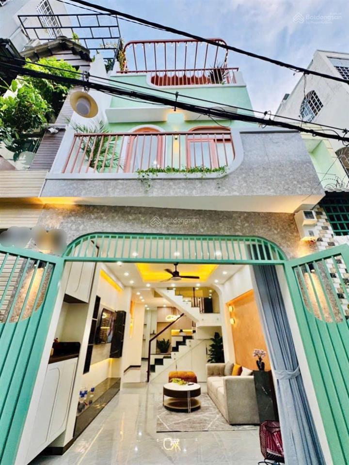 Bán nhà 2 lầu 4.2x18m, giá 1,1 tỷ đồng. đường lý chiêu hoàng. đang cho thuê 12tr. sổ hồng riêng