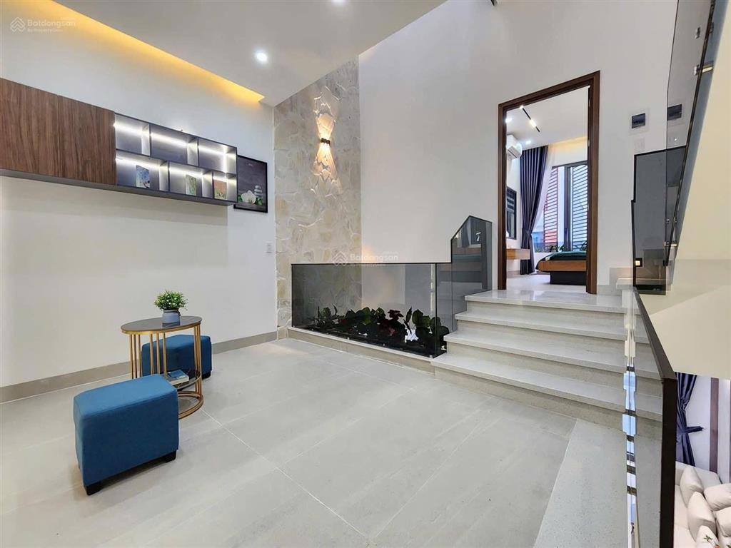 Bán gấp nhà 2 lầu 6x20m. giá 780 triệu. ở khu dân cư gia hoà, xã bình hưng. ngay công viên gia hoà.