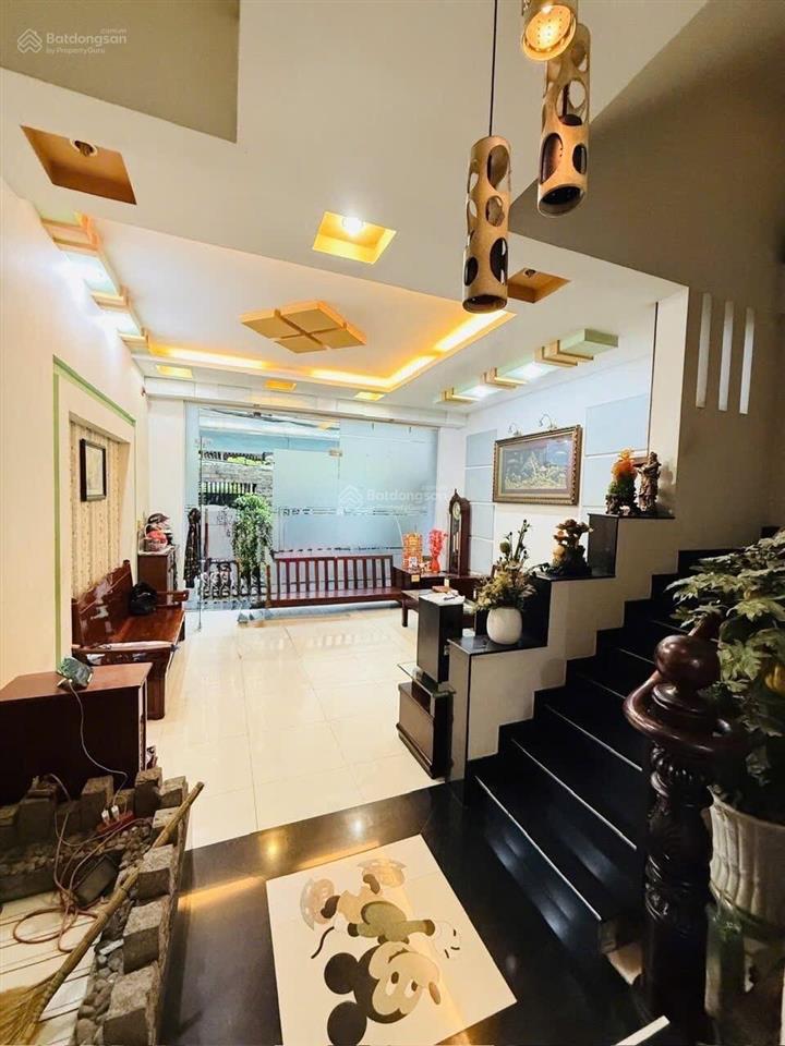 Bán nhà 5x15m. giá 2,8 tỷ. đường trần hưng đạo, gần bệnh viện nguyễn tri phương. đang cho thuê 15tr