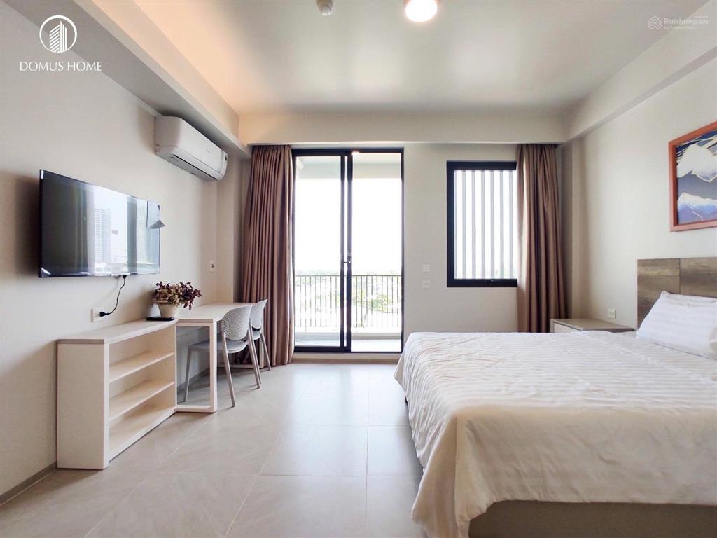 Cho thuê căn hộ ban công full nội thất siêu xinh gần tdtu, ufm quận 7