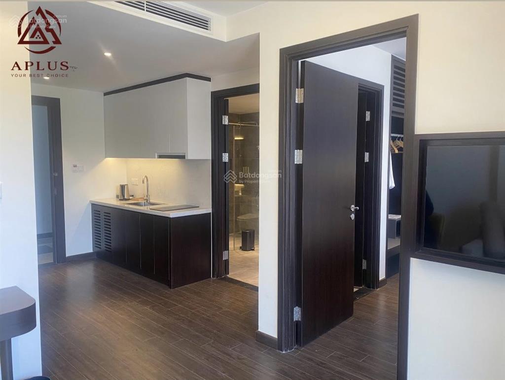 Sapphire 2 ngủ 50m2 toà s2  chéo biển tầng trung giá 2.580 tỷ