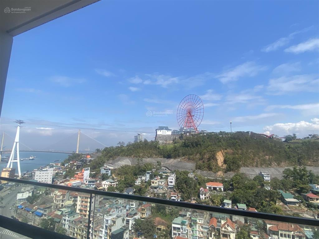 Sapphire 2 ngủ 50m2 toà s2  chéo biển tầng trung giá 2.580 tỷ