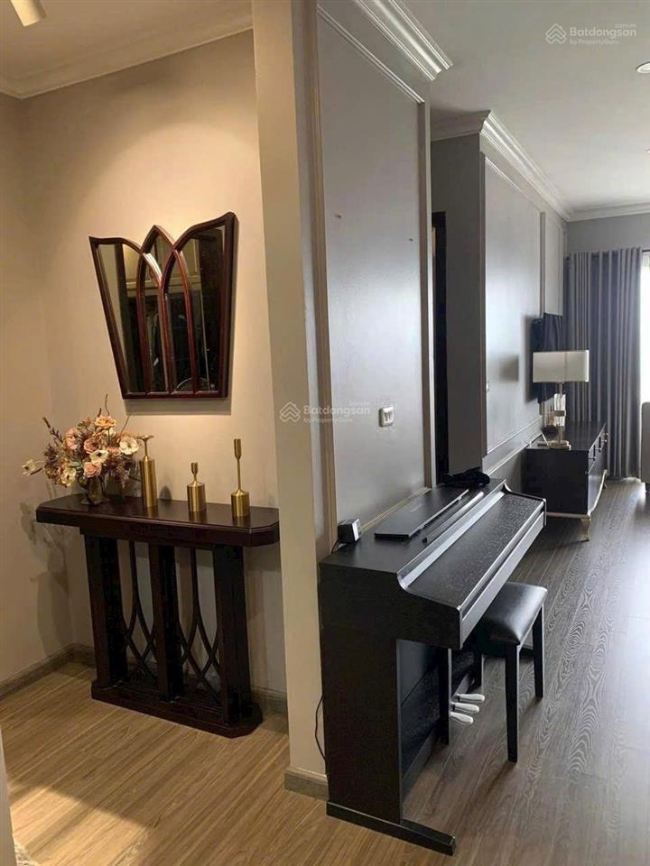 Bán căn cc hope thương mại sang tên luôn view hồ hamony full nội thất dt77m2,3 ngủ,2vs.