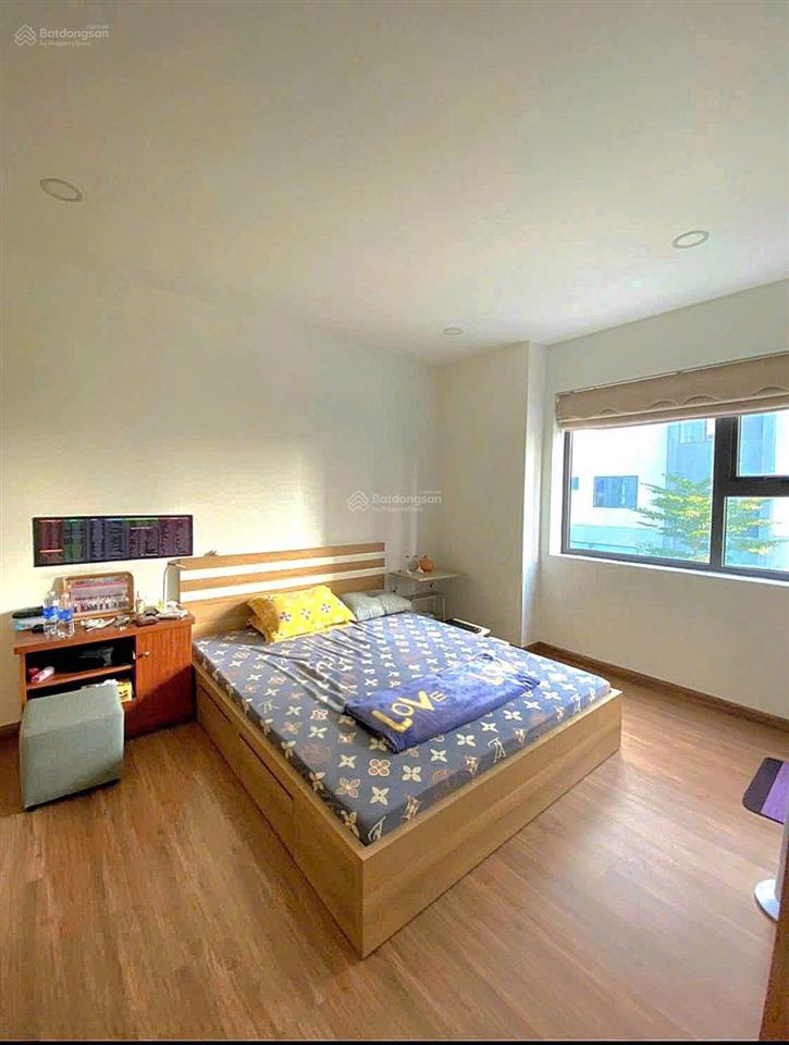 Cần bán gấp căn chung cư 2ngủ, 2vs  hope phúc đồng  siêu hiếm  view hamony  giá thương lượng