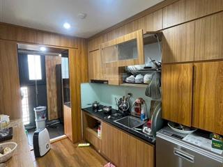 Cần bán căn chung cư lô góc  bc đông nam. dt 70m2, 2 ngủ, 1vs (có thể sửa thành 2vs), 2 ban công