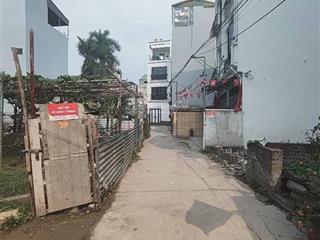 Bán đất phúc lợi  cách oto tránh 50m  ngõ thông  cần bán sớm. dt33m2,mt4m. giá tl