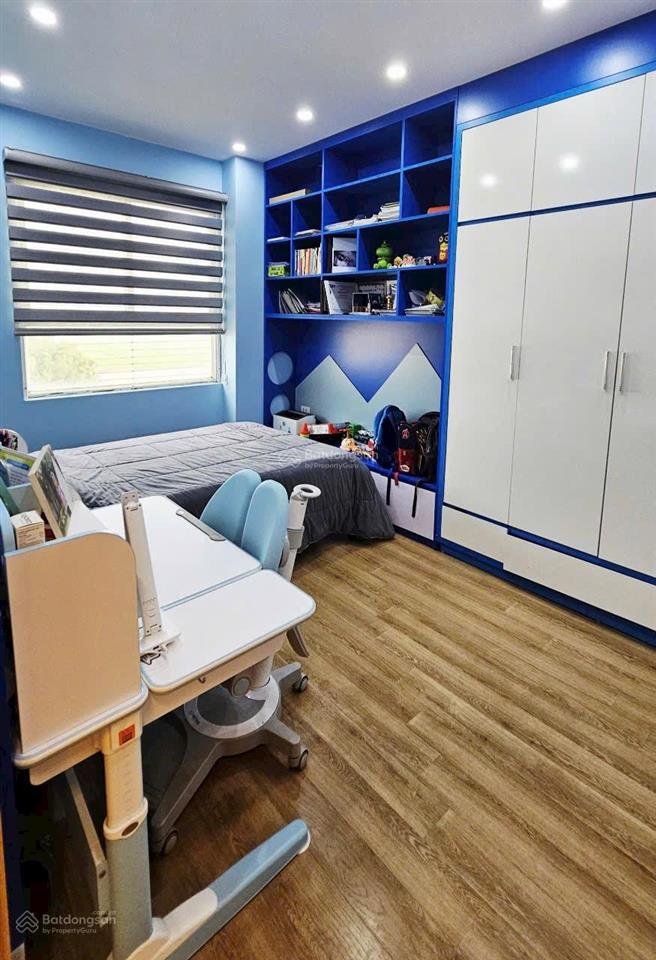 Cần bán căn chung cư ecohomes phúc lợi  lô góc  full nội thất  bc đông nam. dt80m2, 3 ngủ,2vs.