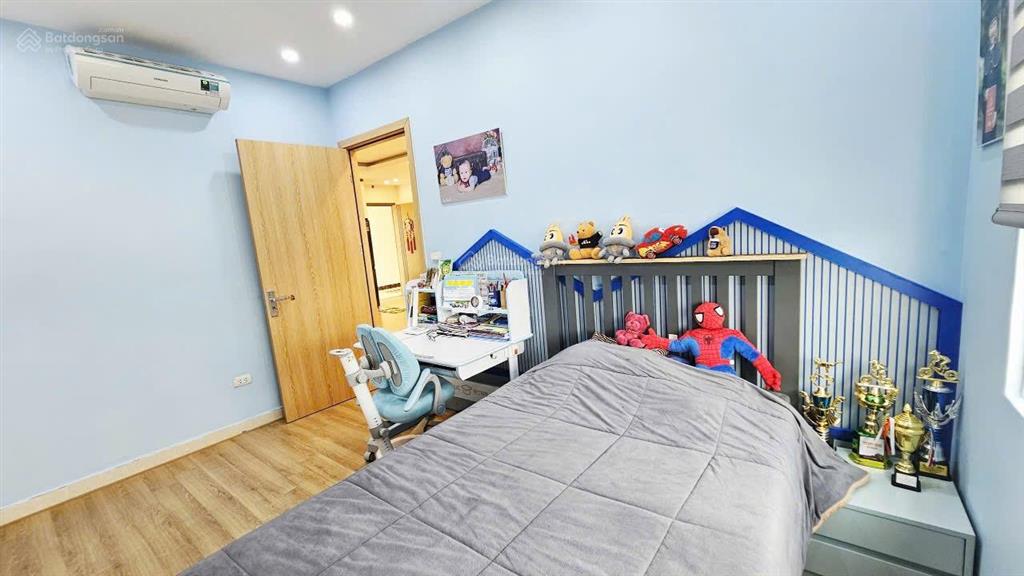 Bán căn góc hope  view nội khu  tầng15  full nội thất. 70m2, 2 ngủ, 2vs. giá tl