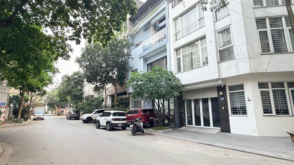 Bán nhà mặt phố kim quan thượng  vỉa hè  siêu kinh doanh. dt82m2 , mt7.5m, 3t. giá chào33.5 ty
