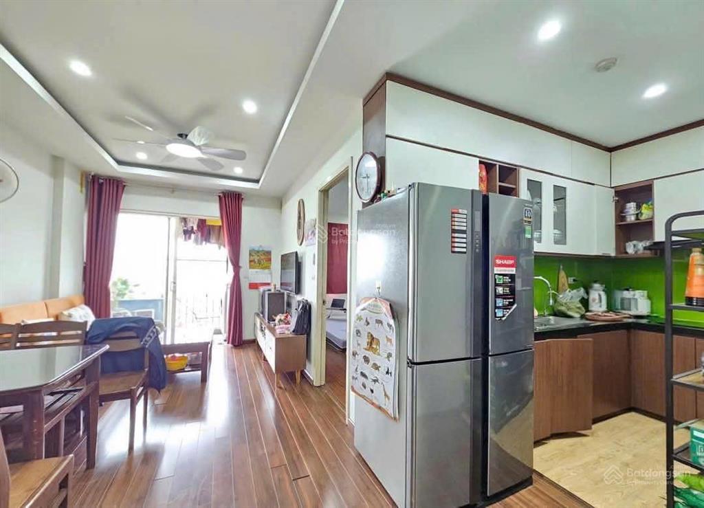 Chính chủ bán căn chung cư ruby ct3 phúc lợi  tầng 10. dt58m2,2 ngủ,2vs. full nội thất. giátl