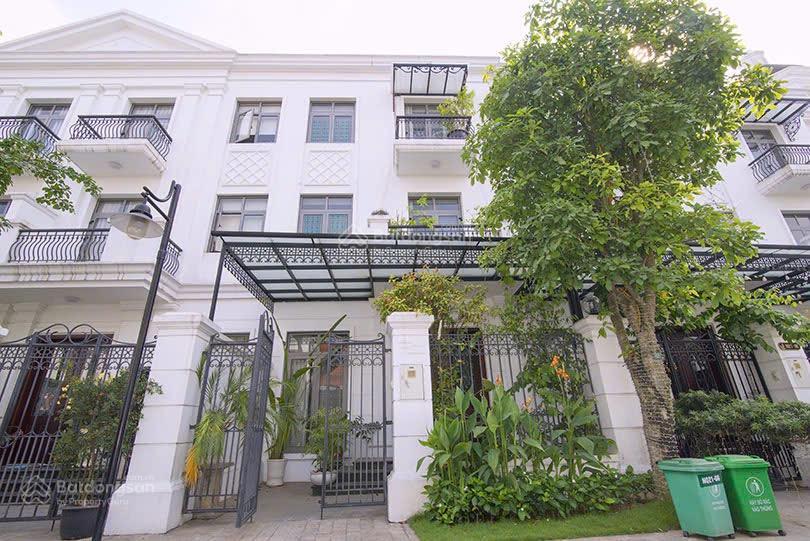 Bán biệt thự nguyệt quế 19  cạnh hướng dương vinhomes long biên. dt90m2.