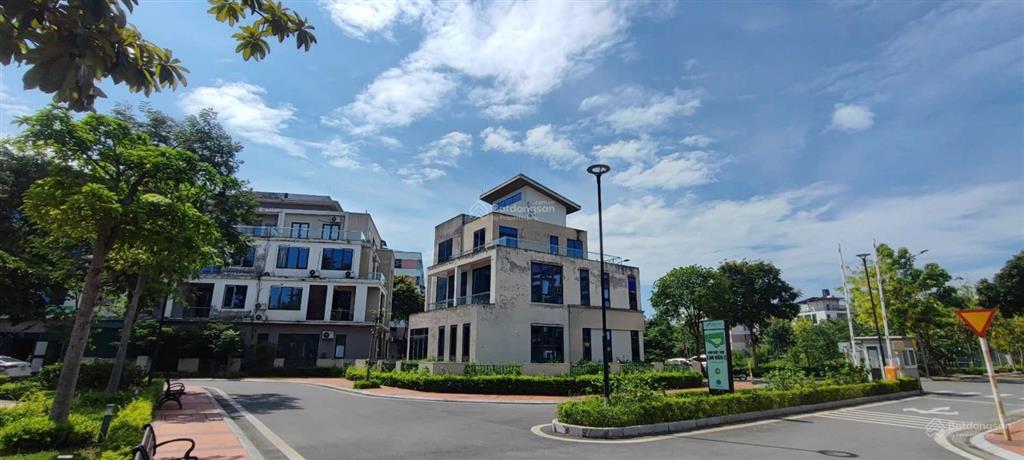 Chính chủ bán căn biệt thự đơn lập lan viên  căn góc  4 mặt tiền  kinh doanh đỉnh.350m2,mtm.