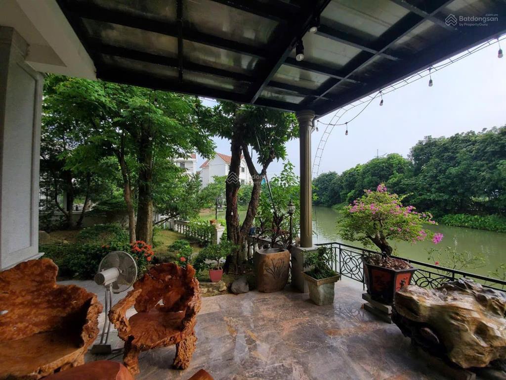 Bán biệt thự khu hoa lan vinhomes riverside long biên  340m², thang máy. giá tốt.