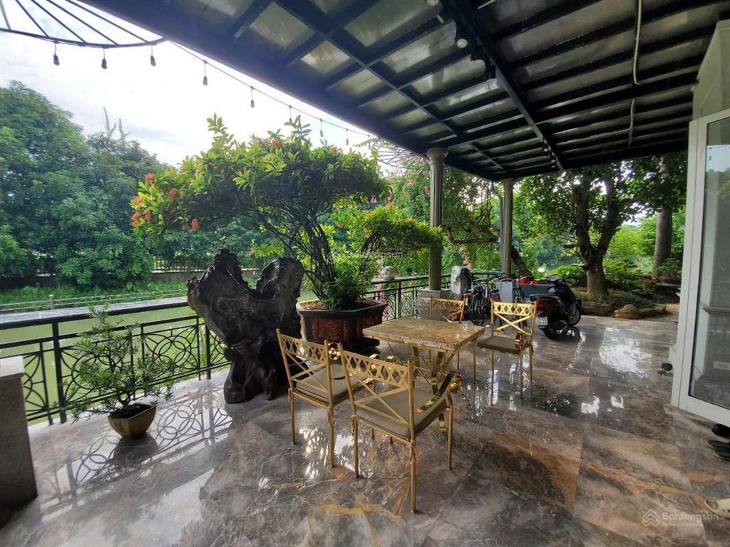 Bán biệt thự khu hoa lan vinhomes riverside long biên  340m², thang máy. giá tốt.