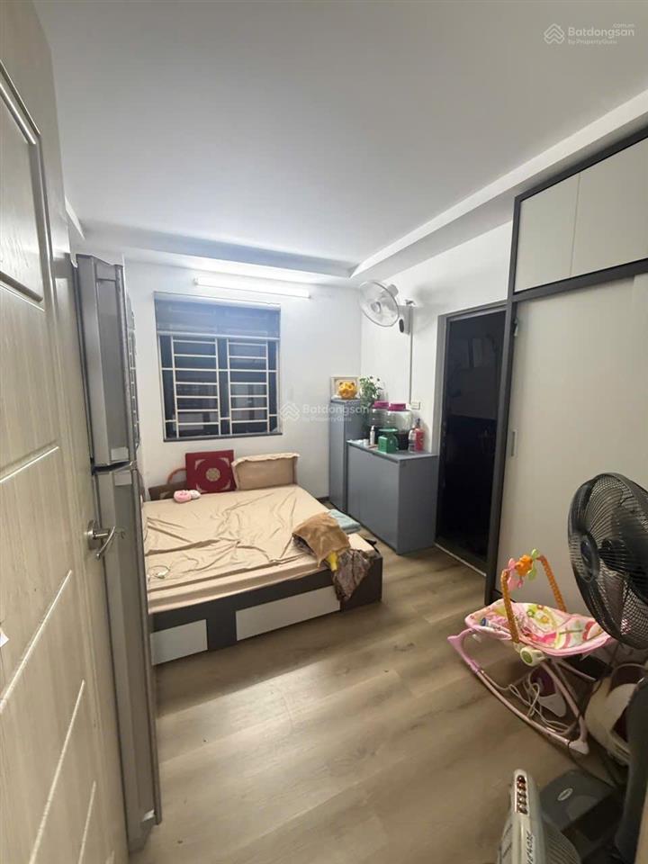 Chính chủ tôi cần bán căn chung cư ruby ct3  tầng 15  full nội thất  view mặt phố phúc lợi. 58m2