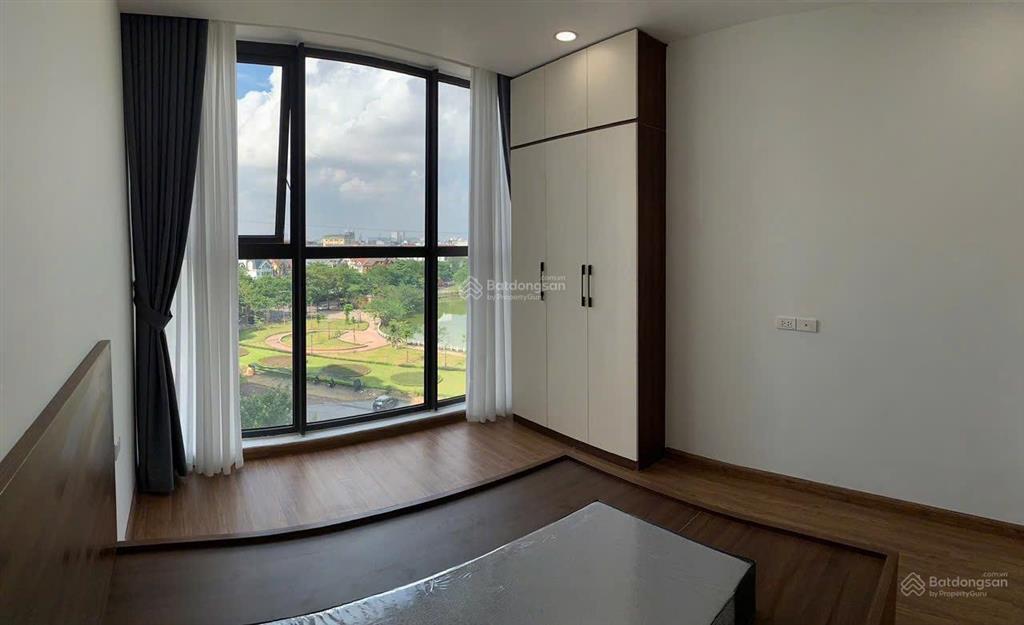 Bán căn chung cư le gran jadin  view hồ siêu đẹp  dt 86m2,3 ngủ, 2vs. giá bao tốt