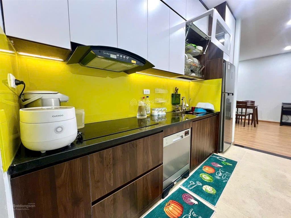 Bán chung cư lotus sài đồng  view nội khu  full nội thất. dt85m2, 3 ngủ,2vs. giá 6.1 tỷ có tl