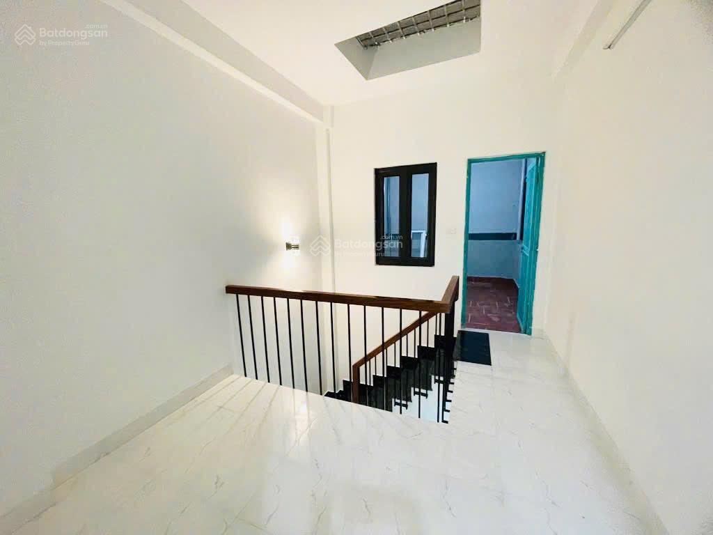 Bán nhà phố hoa lâm  việt hưng  oto cách 30m. dt 36m2, 4 tầng. giá 6.5 tỷ có tl