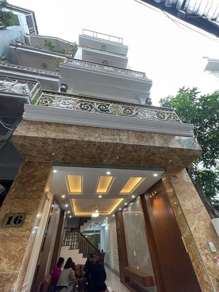 Bán nhà nguyễn văn cừ  cách oto tránh 30m full nội thất. dt55m2, 5 tầng, mt3.8m