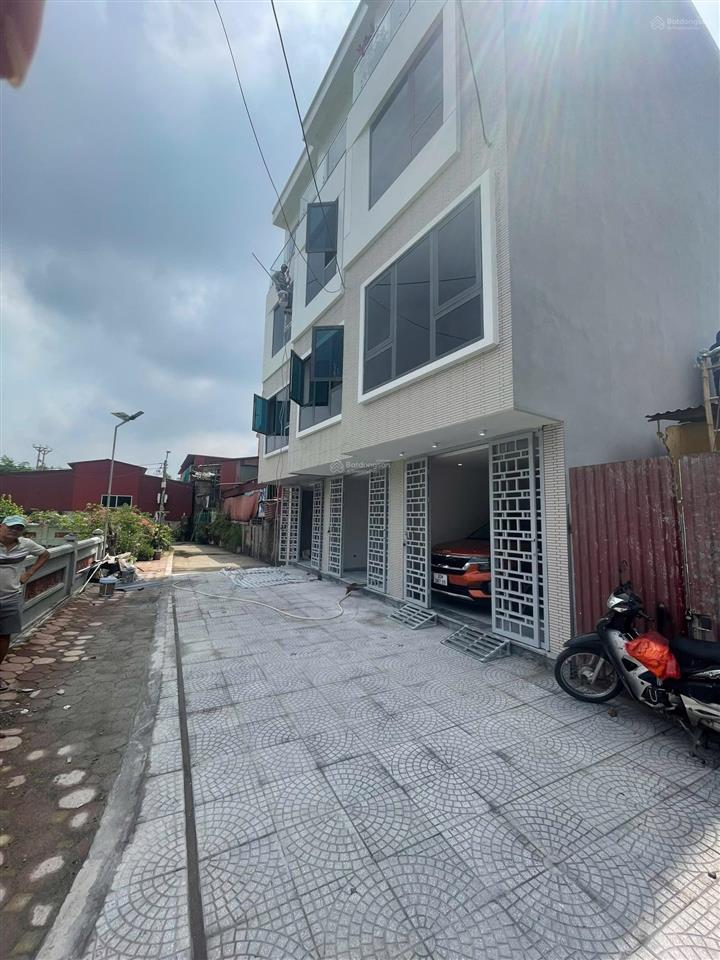 Cho thuê nhà ngõ 206 nguyễn quý trị  cạnh vinocepart 1. oto 7 chỗ vào nhà  view thoáng. 45m2, 4t