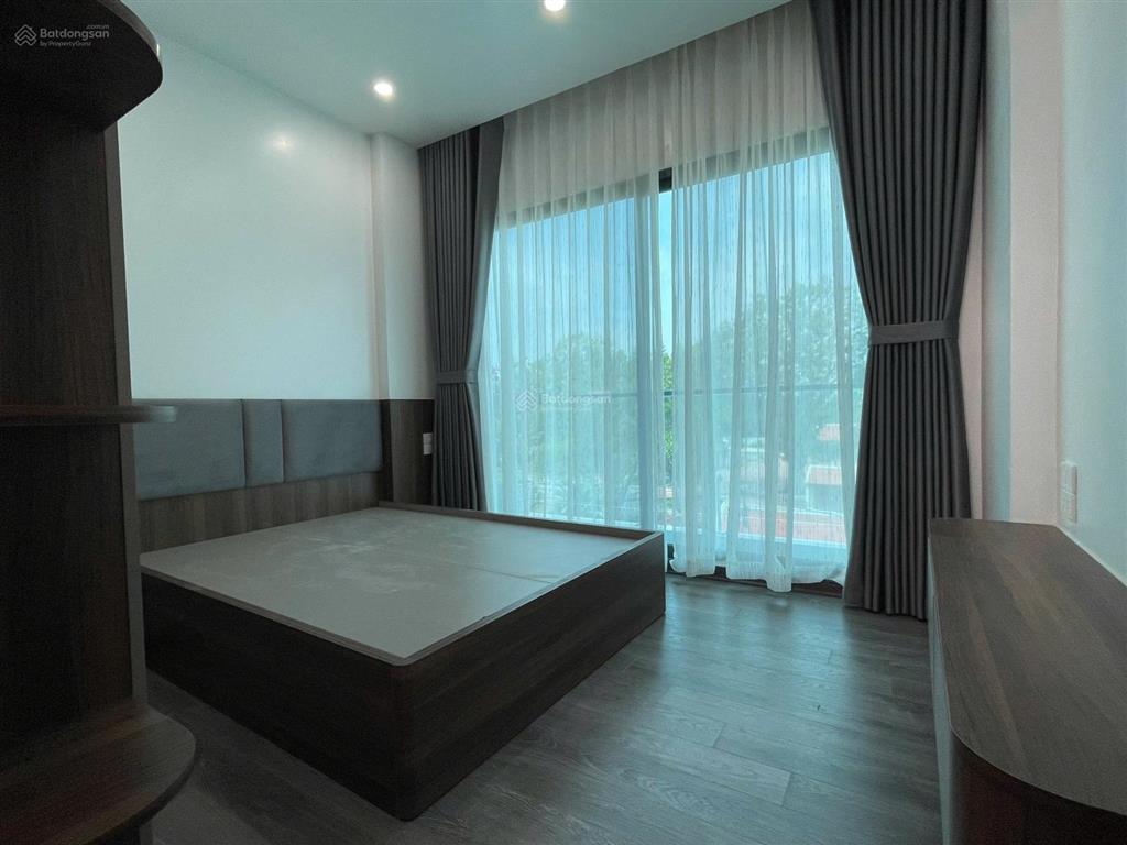 Cho thuê nhà ngõ 206 nguyễn quý trị  cạnh vinocepart 1. oto 7 chỗ vào nhà  view thoáng. 45m2, 4t