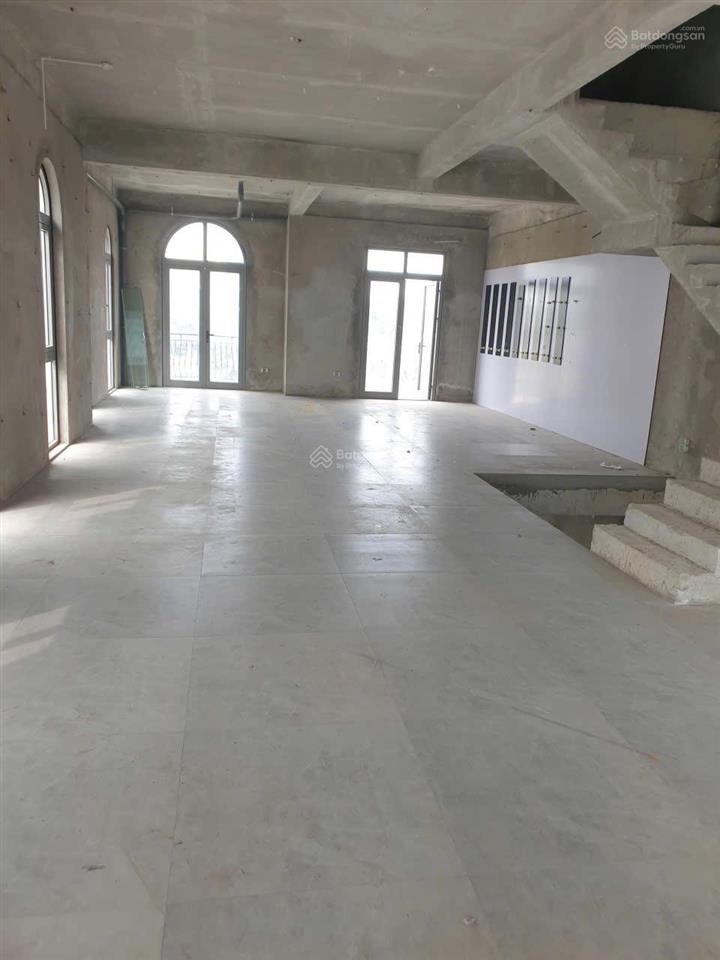 Cho thuê căn biệt thự tulip 9  mặt phố đào đình luyện  kinh doanh  thuê lâu dài. 210m2, 4t, 33tr