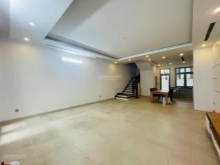 Cho thuê căn biệt thự khu nguyệt quế  sát hồ  full nội thất. 96m2, 3 ngủ, 4vs. điều hoà âm trần