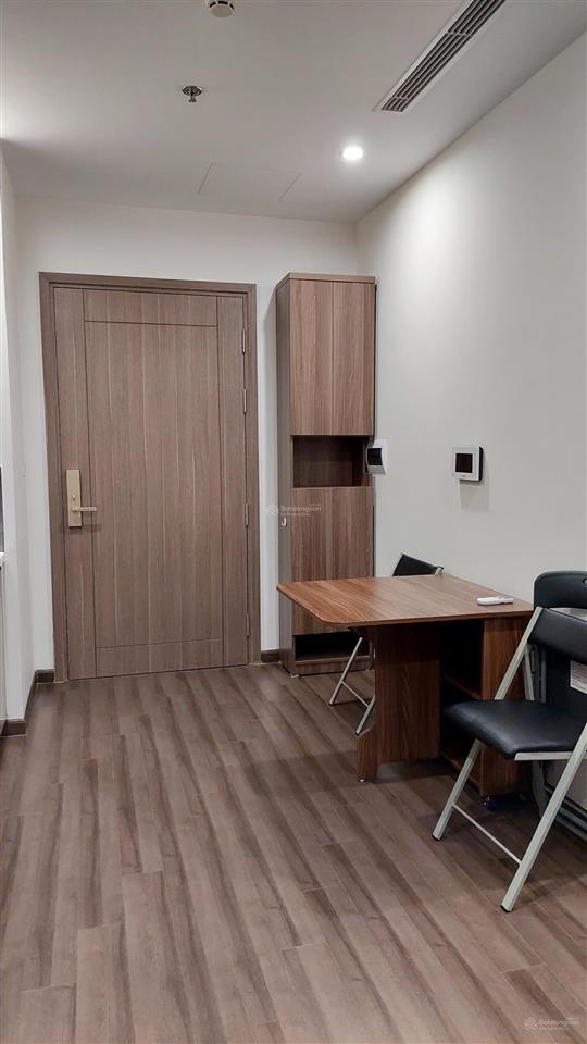 Cho thuê căn chung cư symphony long biên  dt 50m2, 1 ngủ, 1 khách, 1vs.