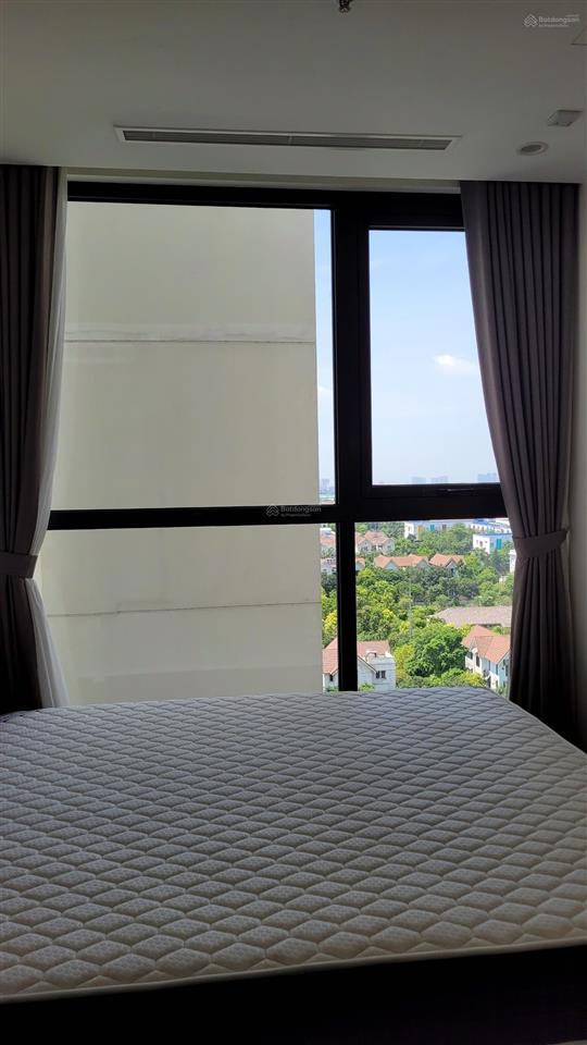 Cho thuê căn chung cư symphony long biên  dt 50m2, 1 ngủ, 1 khách, 1vs.