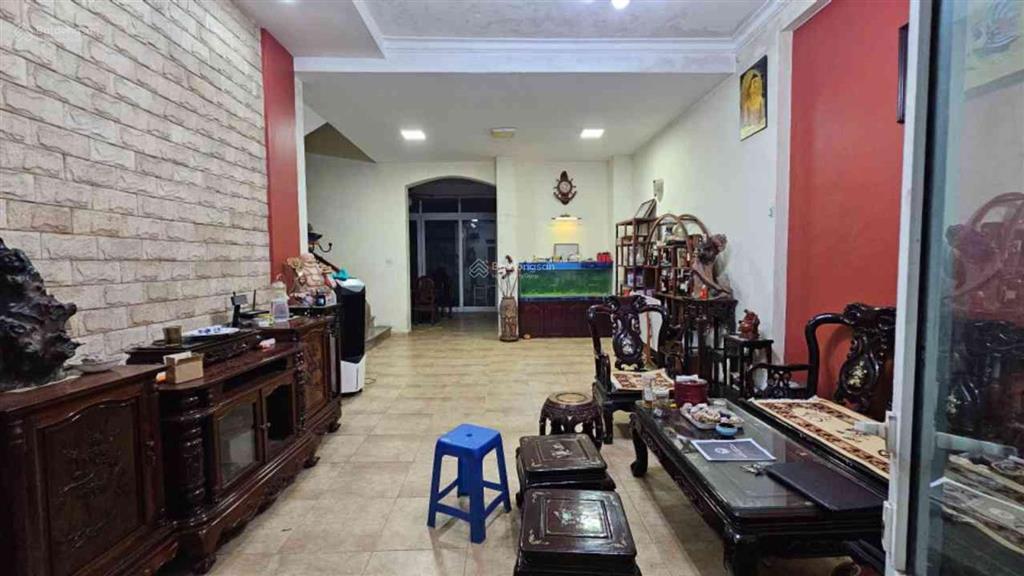 Chính chủ cần bán gấp căn biệt thự kđt sài đồng  hướng đông nam  view công viên.141m2, mt7.2m