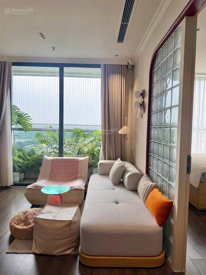Cho thuê căn chung cư vinhomes symphony long biên. 50m2, 1 ngủ, 1vs. giá10tr/tháng