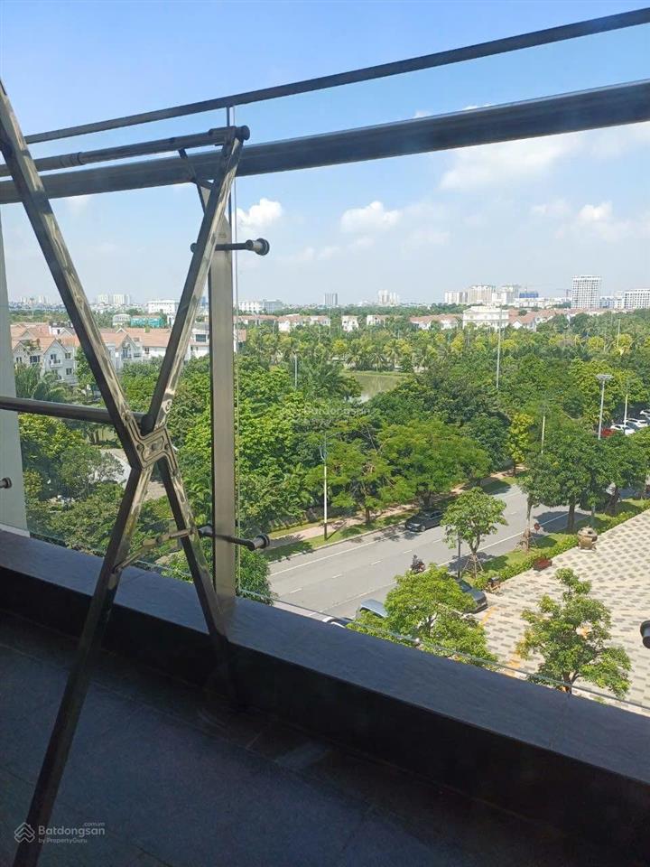 Cho thuê căn chung cư vinhomes symphony long biên. căn 1 ngủ, 1vs  full nội thất  8.5tr/tháng.