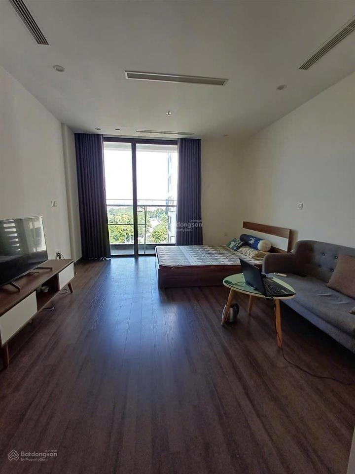 Cho thuê căn chung cư vinhomes symphony long biên. căn 1 ngủ, 1vs  full nội thất  8.5tr/tháng.