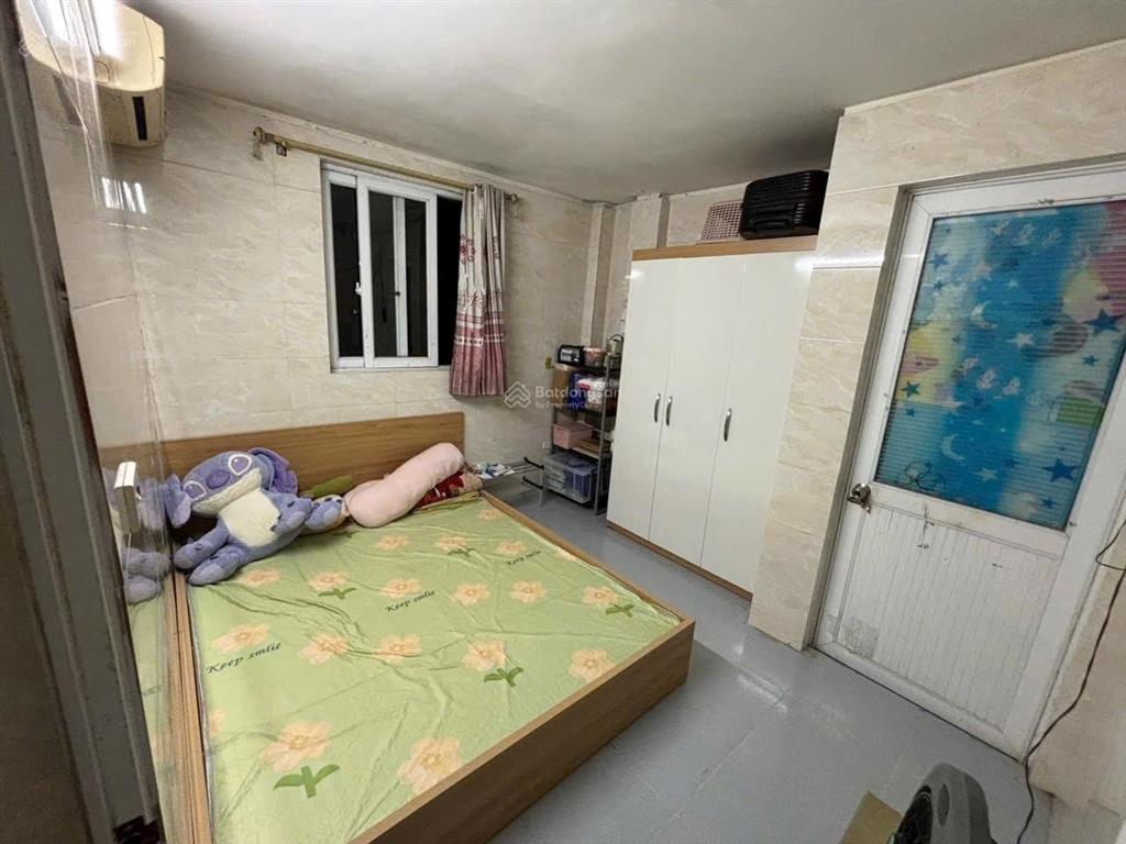 Cho thuê phòng trọ phố gia quất  full nội thất. 38m2, 1 ngủ, 1 khách, bếp, vs. giá 4.5tr/th