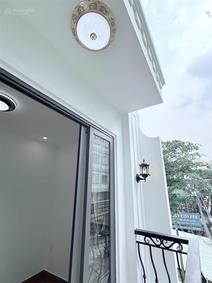 Mặt tiền văn cao tân phú 3 tầng mới 100%  ngang 3.6m  kinh doanh đỉnh  sổ hồng riêng giá 4.15tỷ