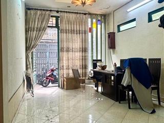 Căn góc thoáng mát  chỉ 20m ra mặt tiền  4 phòng ngủ