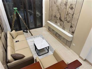 Chỉ nhỉnh 7 tỷ có nhà 4 tầng 40m2 tại phố vạn phúc hà đông. full nội thất  0898 982 ***