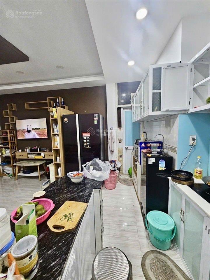 Nhà 3 tầng âu dương lân, quận 8, đường xe hơi 8m, 8x20m, nhỉnh 9, x tỷ